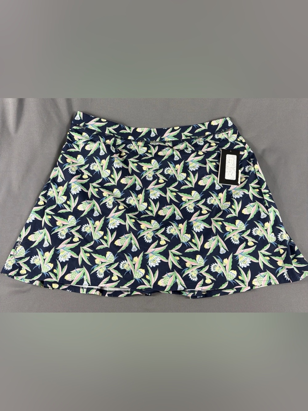 RLX Ralph Lauren Womens Golf Skort Floral Tropical Print Large Navy MSRP $148